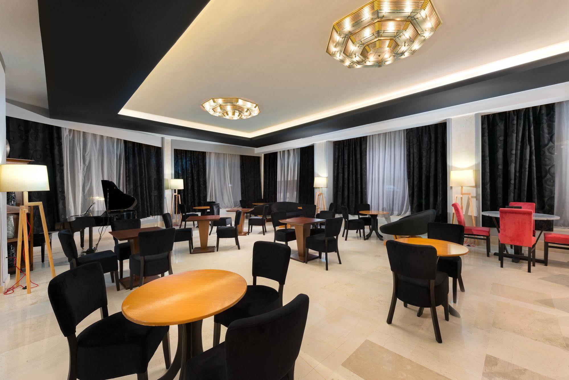 Gq Hotel & Club - Adults Only Rhodes City Buitenkant foto