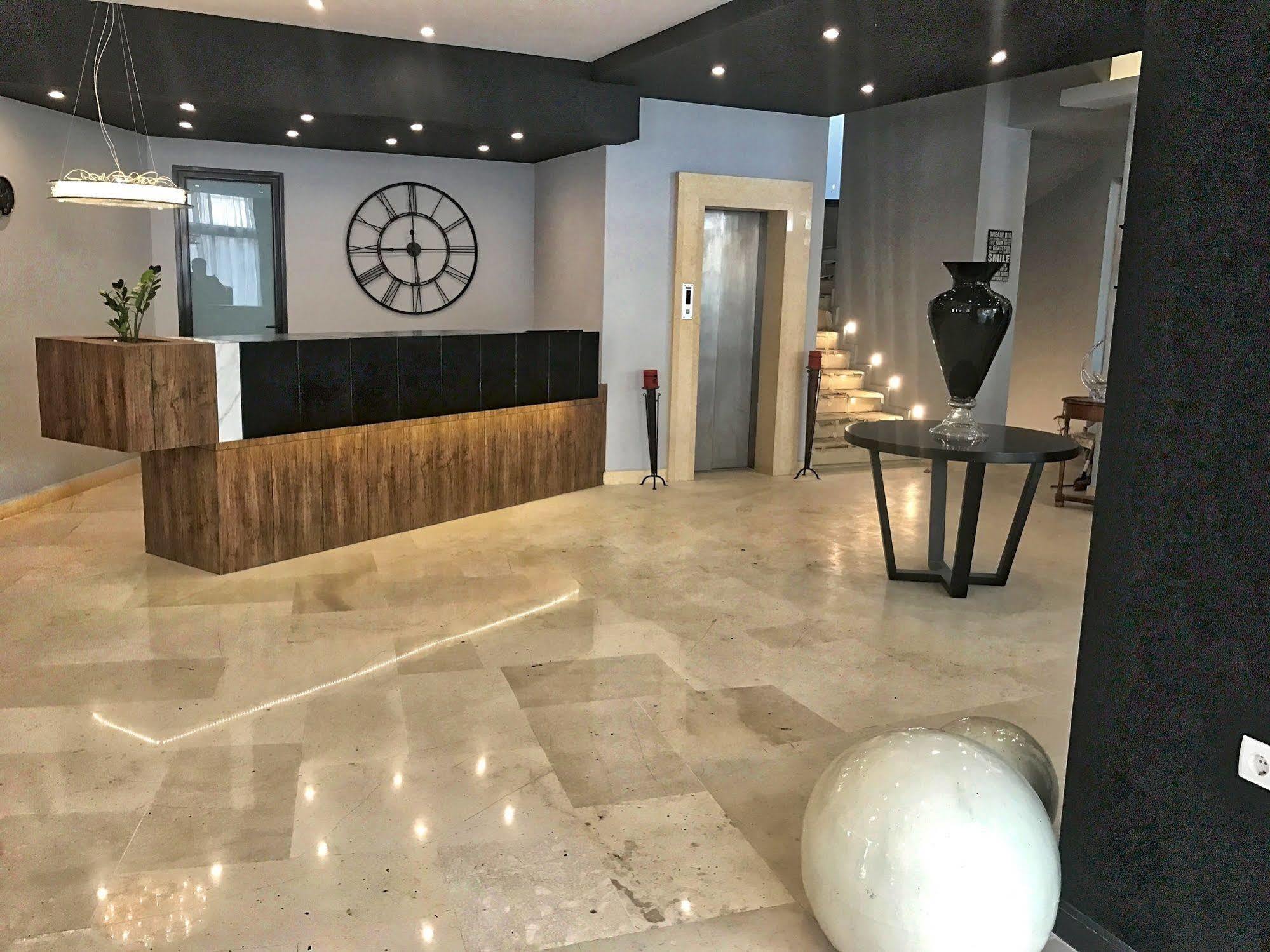 Gq Hotel & Club - Adults Only Rhodes City Buitenkant foto